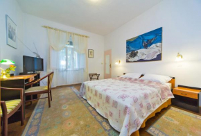 Отель B&B Sesame Inn  Дубровник